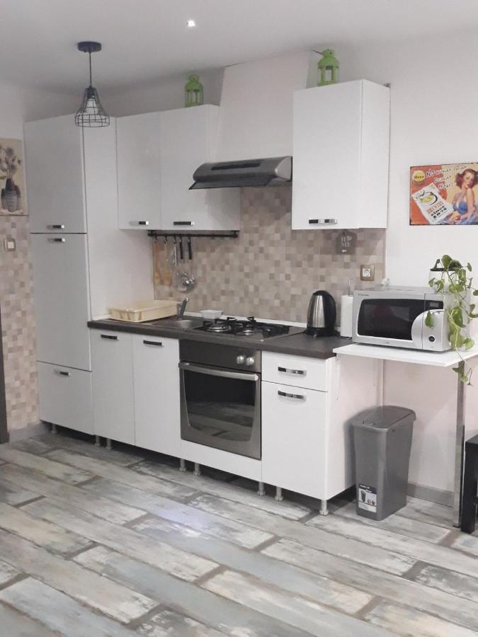 Tri Srece Apartment Ogulin Exterior foto